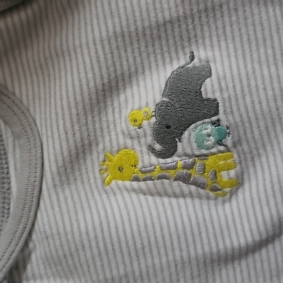 Carters NB-0-3 mitten gender neutral night gown sleep sack - Picture 2 of 6